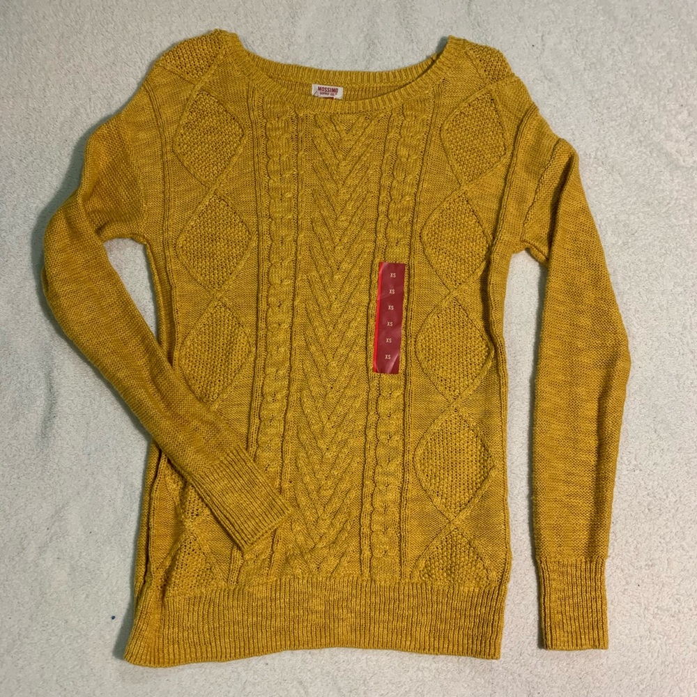 Mossimo sweater